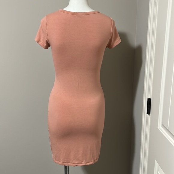 Aritzia Wildfred Free Pink Bodycon T shirt Dress Short Sleeve Sz M - Picture 5 of 9